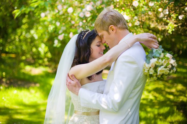 Wedding photography at Sheldon Manor for David & Joanne 9