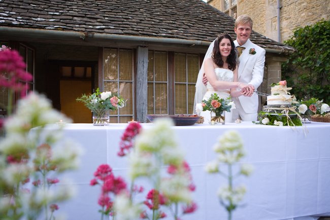 Wedding photography at Sheldon Manor for David & Joanne 15