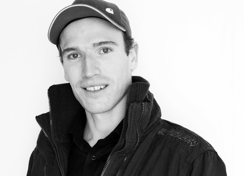 Let me introduce myself 1 Let me introduce myself 1