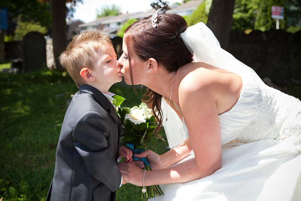 Cadbury House Hotel wedding photography - Mark & Sophie 11
